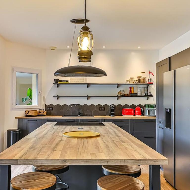 Magnifique Villa avec dépendance à 700m de l'océan - Villa - 26