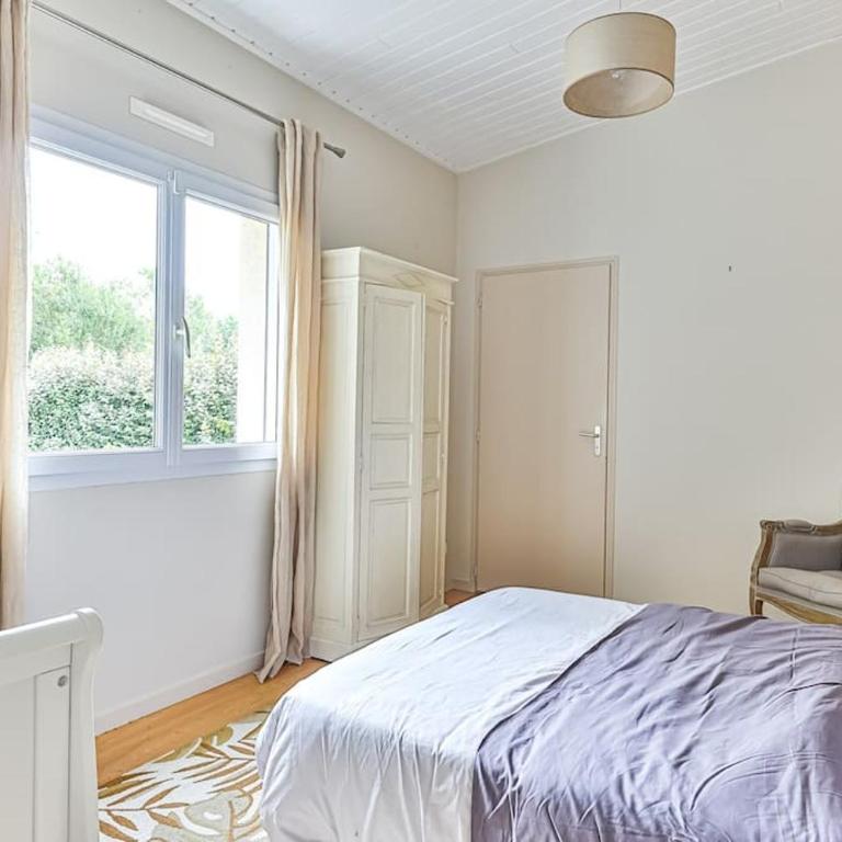 Magnifique Villa avec dépendance à 700m de l'océan - Villa - 44