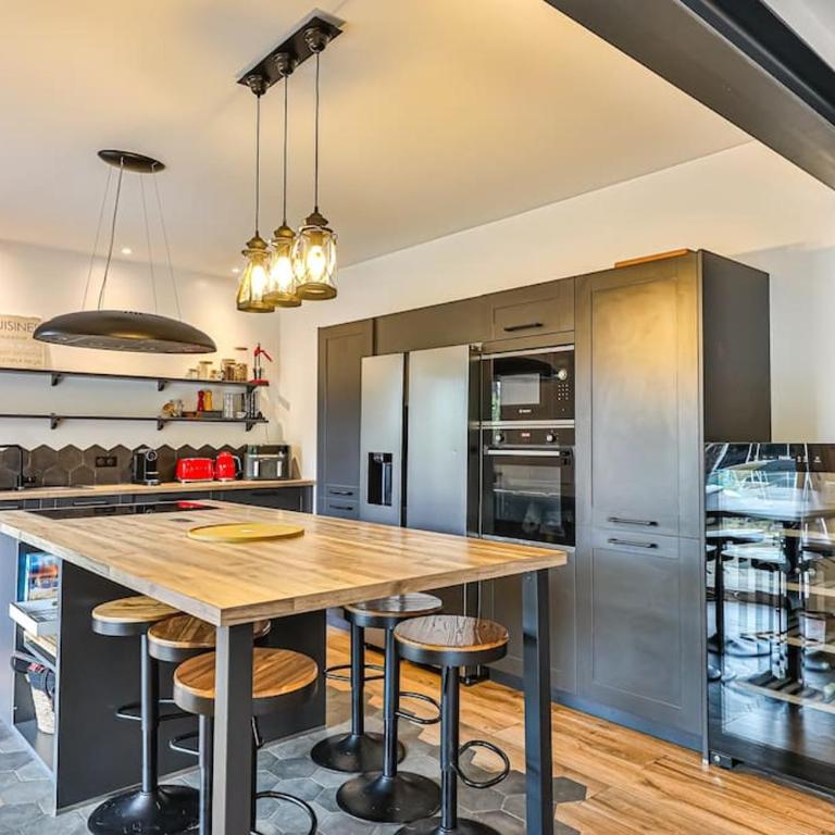 Magnifique Villa avec dépendance à 700m de l'océan - Villa - 65