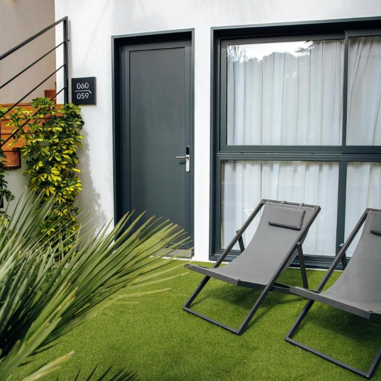 Alannia Salou - Habitación Familiar con terraza - 6