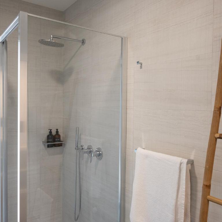 Civetta BLU, Blue Owl Apartments - One-Bedroom Apartment with Balcony - 2