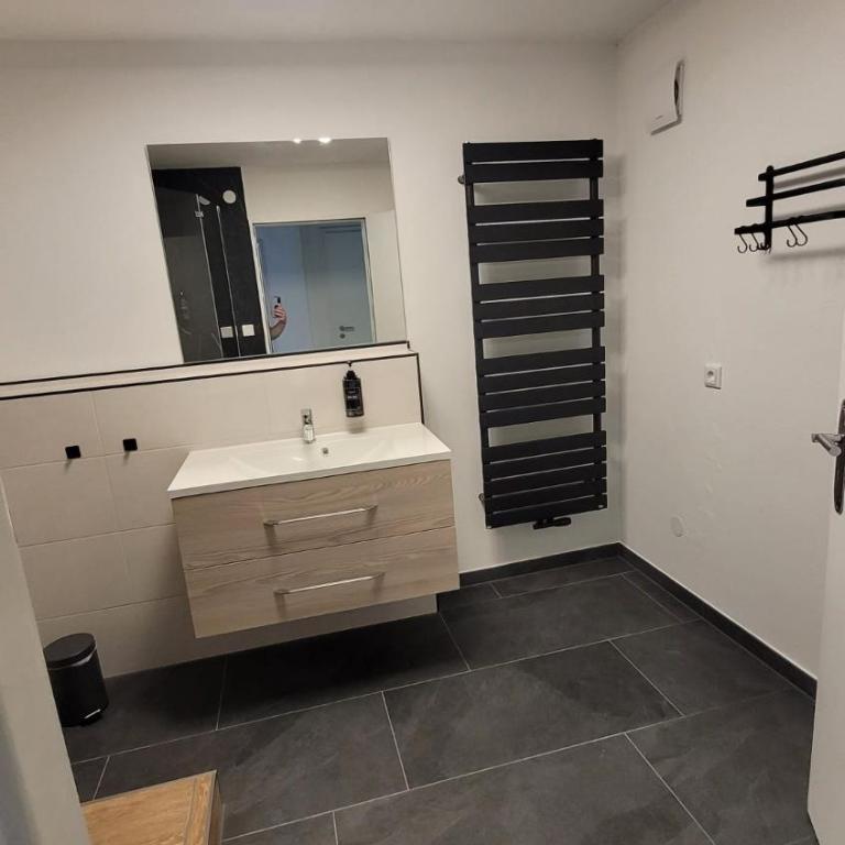 das.arnolds | Whirlpool | Pool | Bergblick - Apartment mit Gartenblick - 3