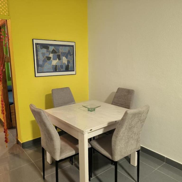Junto al centro y la playa con garaje - Apartamento de 2 dormitorios - 13