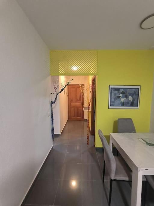 Junto al centro y la playa con garaje - Apartamento de 2 dormitorios - 14