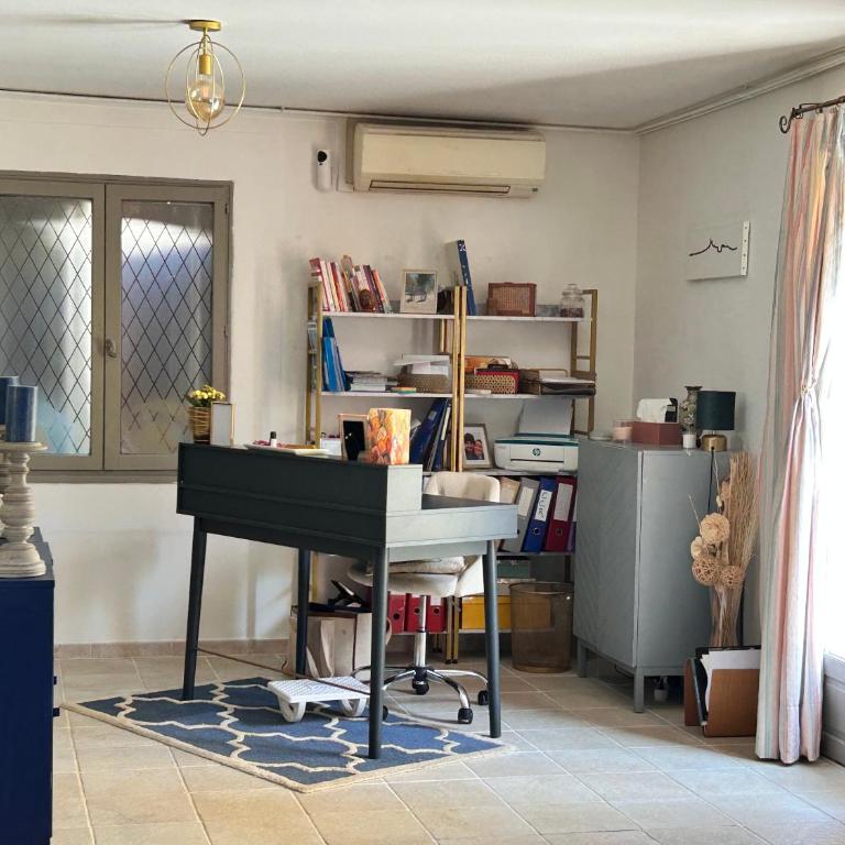 Appartement avec terrasse proche centre ville d'Arles - Apartment mit 2 Schlafzimmern - 11