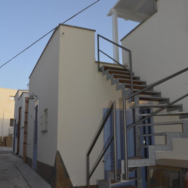 Casa Vacanze La Rosa - Baia Cornino - Casa con 2 Camere da Letto - 10