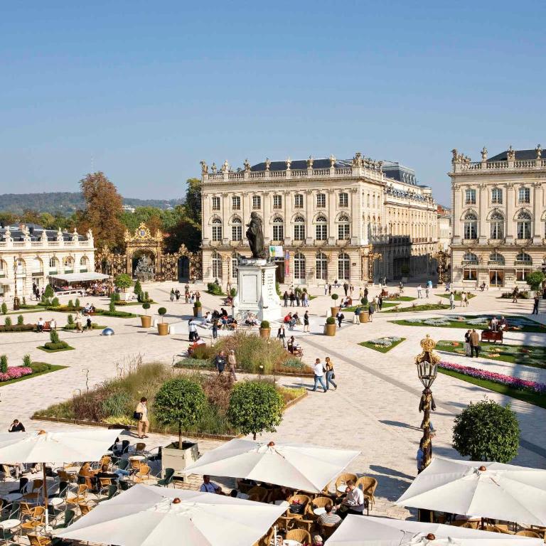 L'éclat de Gambetta - Place Stanislas - 6 Pers - Appartement 3 Chambres - 40