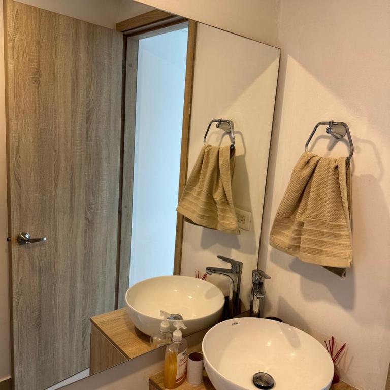Modern 2 Story Penthouse, With Pool, Spa & Beach - Apartamento de 3 dormitorios - 35