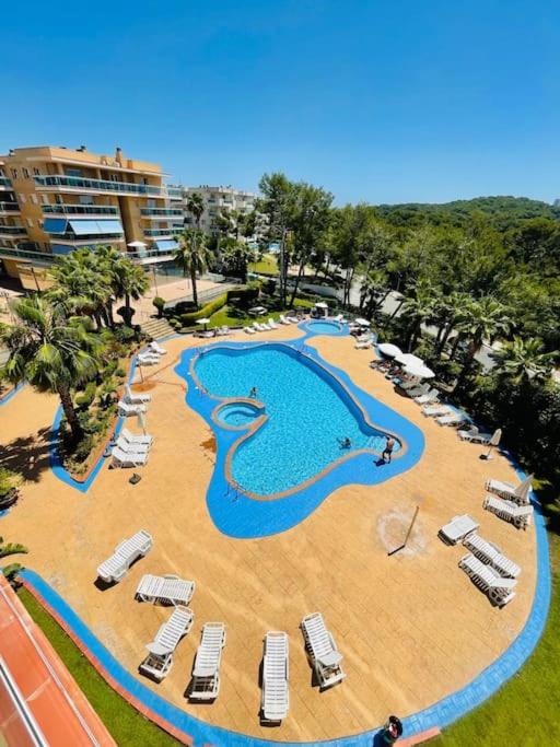 Familiar con Piscina y Parking - Two-Bedroom Apartment - 26