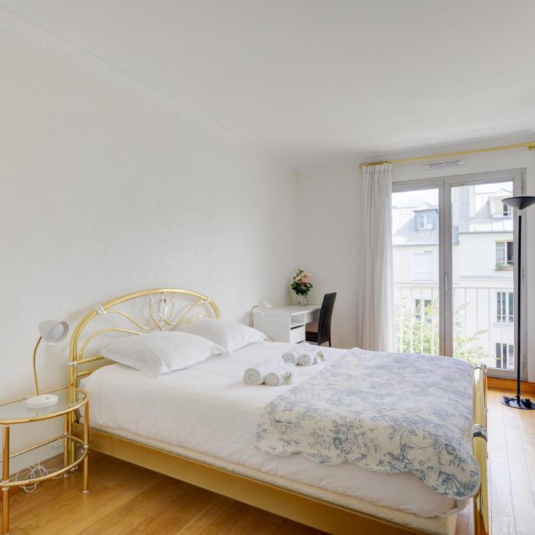 Élégance Parisienne, Vue Luxueuse Imprenable - Appartement 1 Chambre - 5