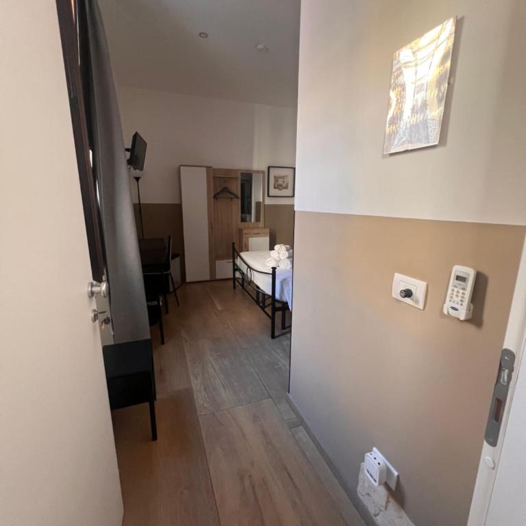 Handy - Standard Double Room - 5
