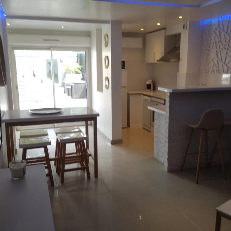 Appartement Montpellier - Appartement - Vue sur Piscine - 4