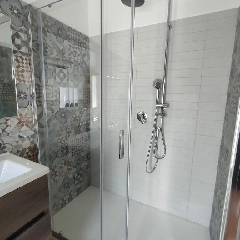 DH Studio Apartments - One-Bedroom Apartment - 5