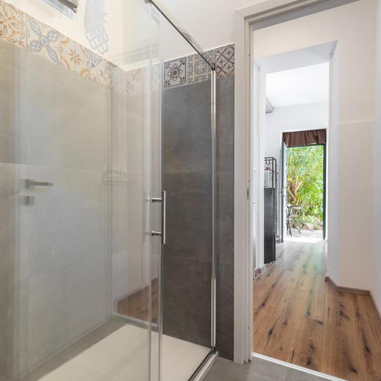 Palazzo Dasso - Appartamento Familiare con 2 Camere da Letto - 22