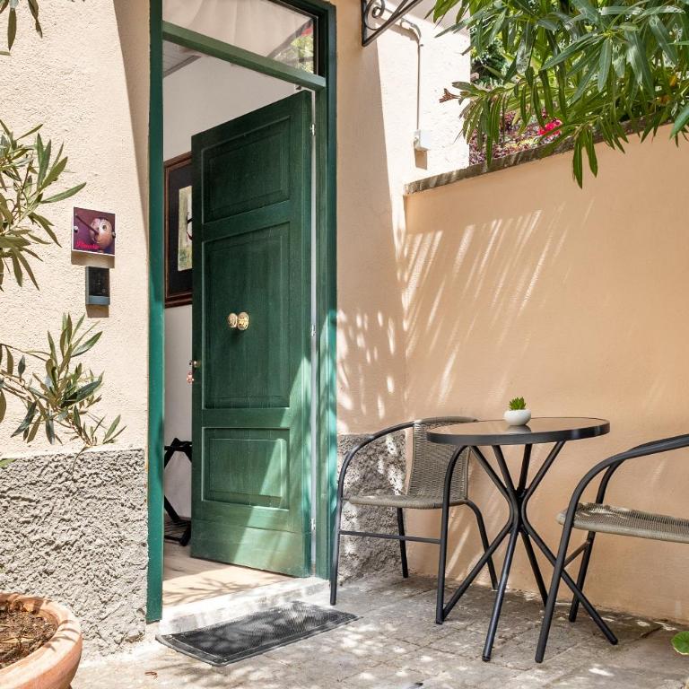 Palazzo Dasso - Appartamento Familiare con 2 Camere da Letto - 24
