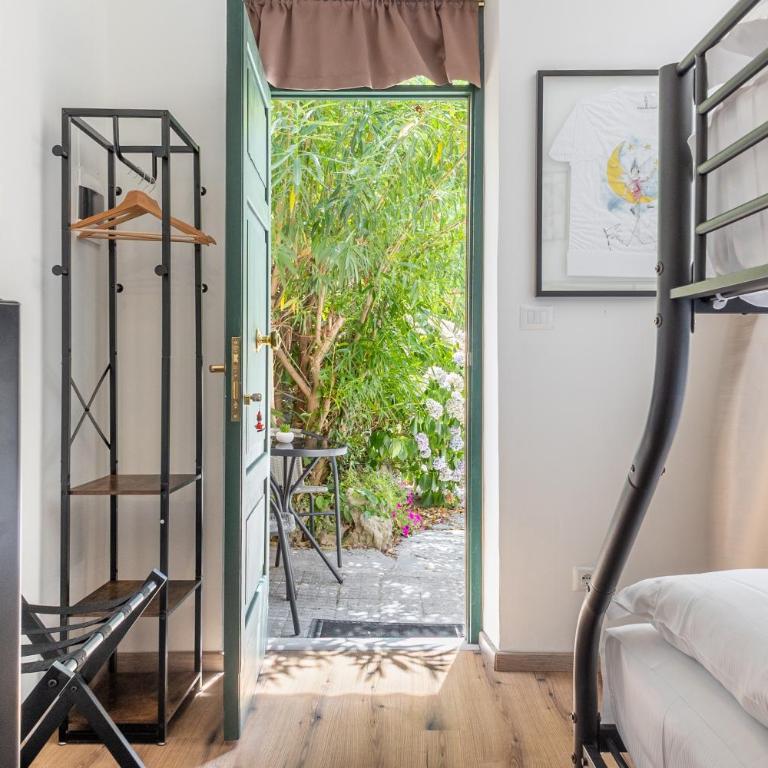 Palazzo Dasso - Appartamento Familiare con 2 Camere da Letto - 18