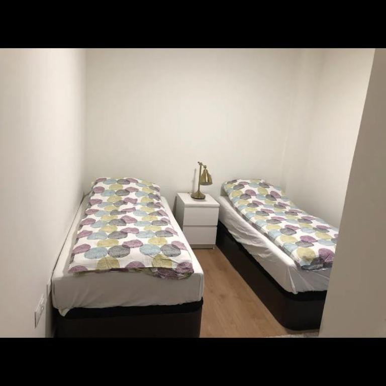 Luxury Apartment - Two-Bedroom Apartment - 14