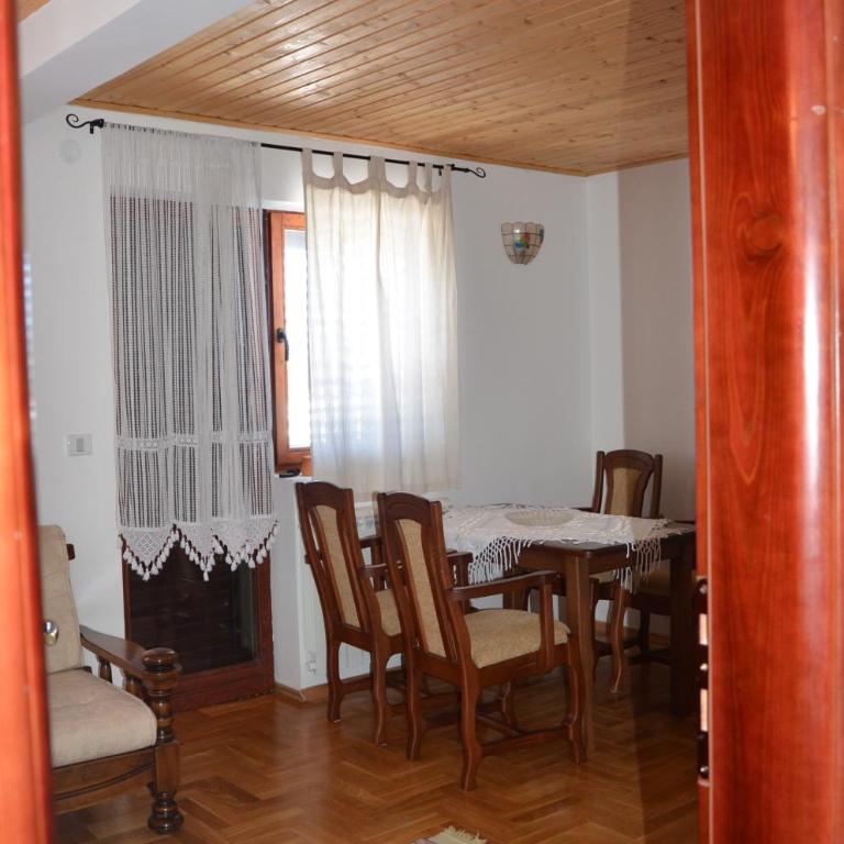 Apartments Radingturs - Apartment with Balcony - 13