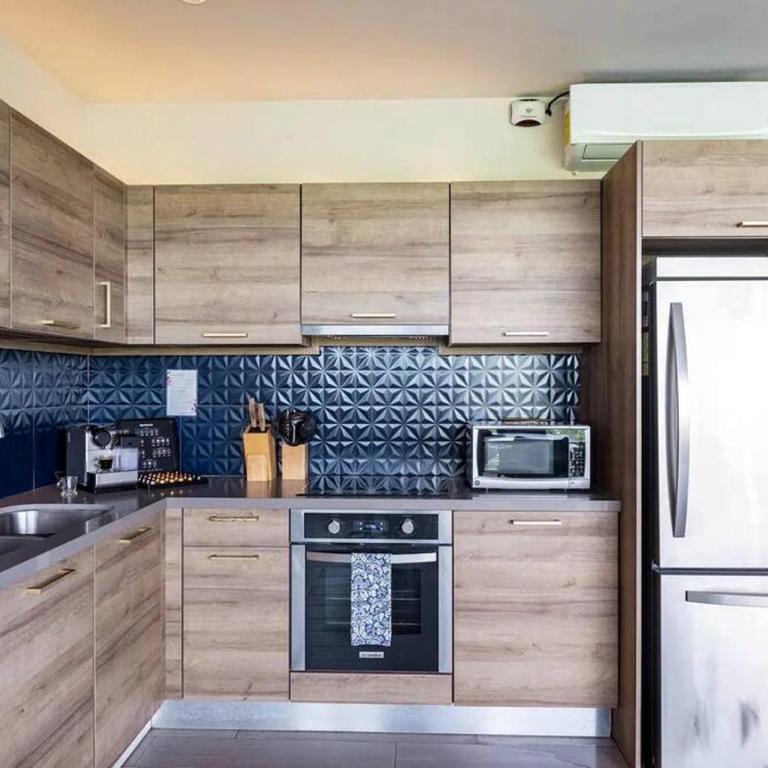 Designer Penthouse - Jungle Views, Bike to Beach - Apartamento de 2 dormitorios - 69