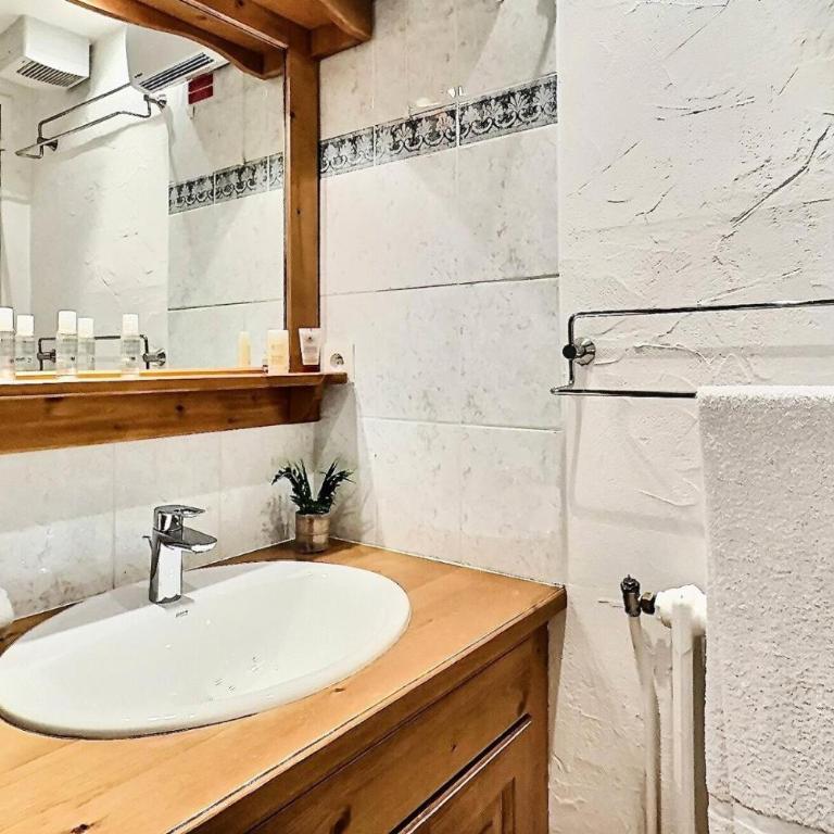 Résidence Le Savoy - Appartement 2 pièces 4 personnes à Tignes proche des commerces et des pistes dans le quartier du Lavachet. Appartement avec un g MAE-1966 - Appartamento - 11