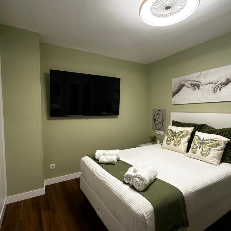 BASTINAZO ALOHADREAM - LUXURY PREMIUM - DormirDCategoria Condetó en la Mejor Ubicación de la Ciudad, Especial Grupos, Insonorizado, Aire Acondicionado en todas las habitaciones, TV 100" - El Puerto de Santa María - Reformado de Diseño - Apartamento Deluxe de 4 dormitorios - 20