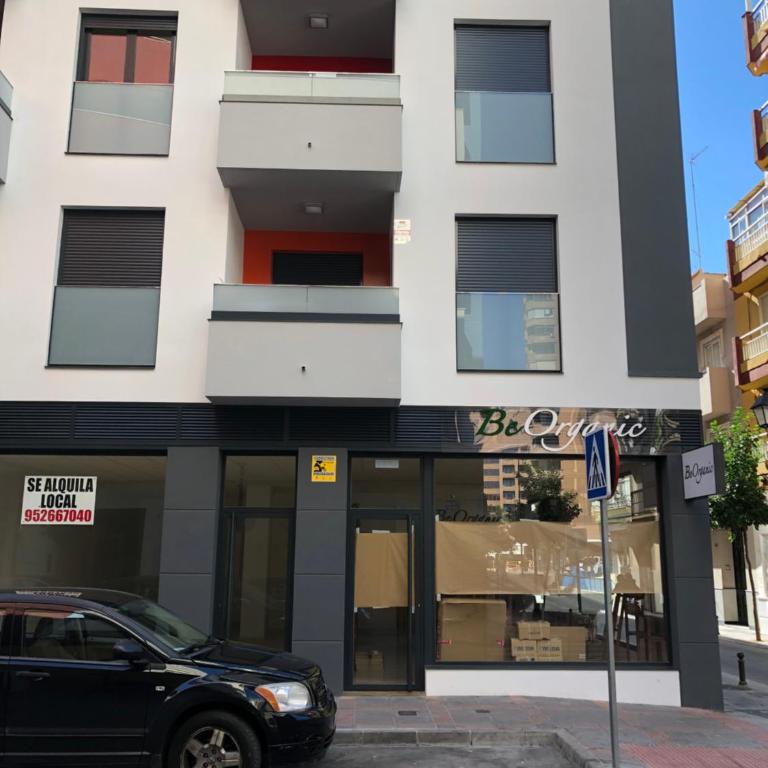 Luxury Apartment - Two-Bedroom Apartment - 20