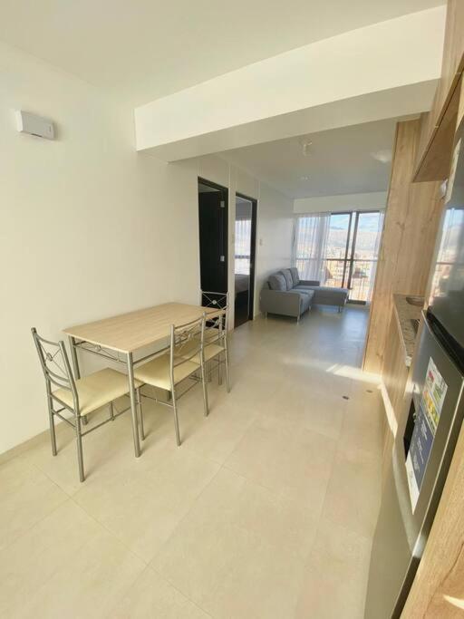 Hermoso Departamento en Cusco - Two-Bedroom Apartment - 2