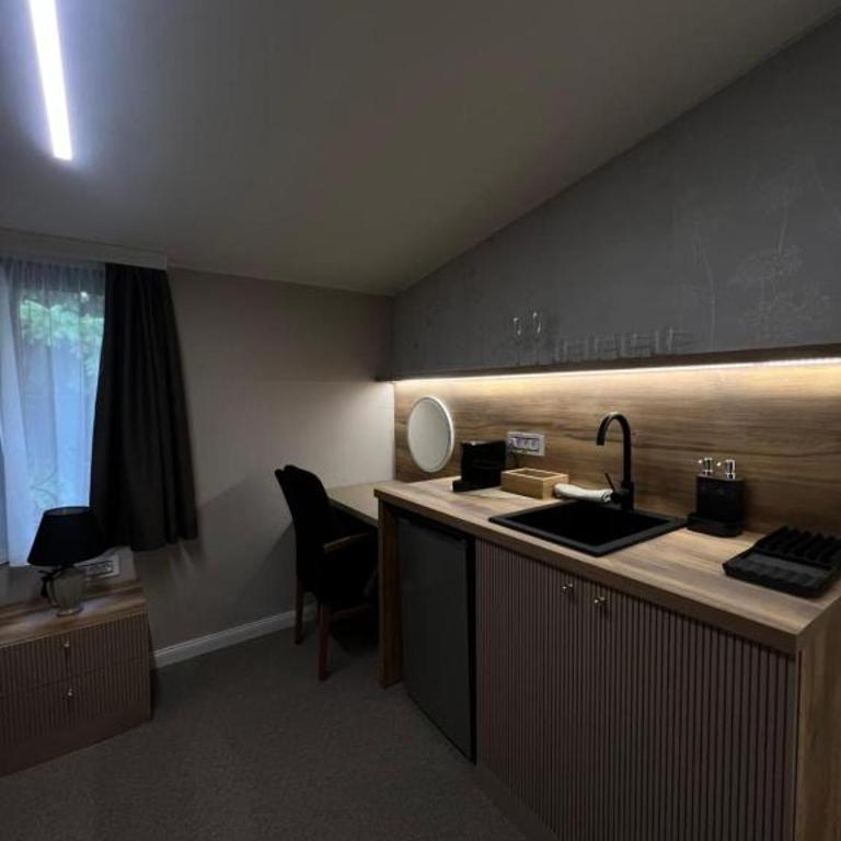 Face 2 Center SUBOTICA - Double Room with Spa Bath - 10