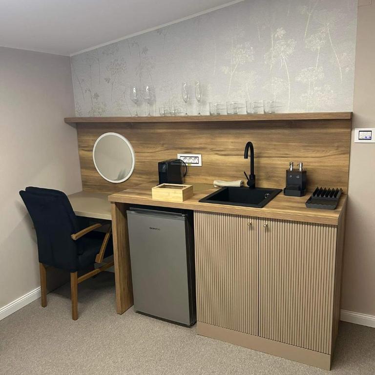 Face 2 Center SUBOTICA - Double Room with Spa Bath - 11