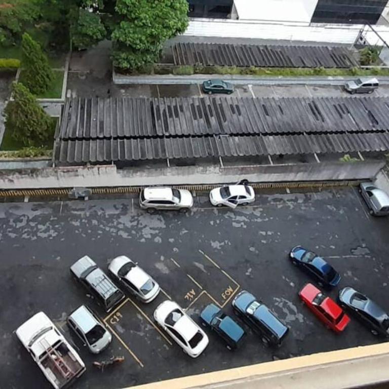 Moderno y Bonito Apto en Sebucan, Caracas - Two-Bedroom Apartment - 3