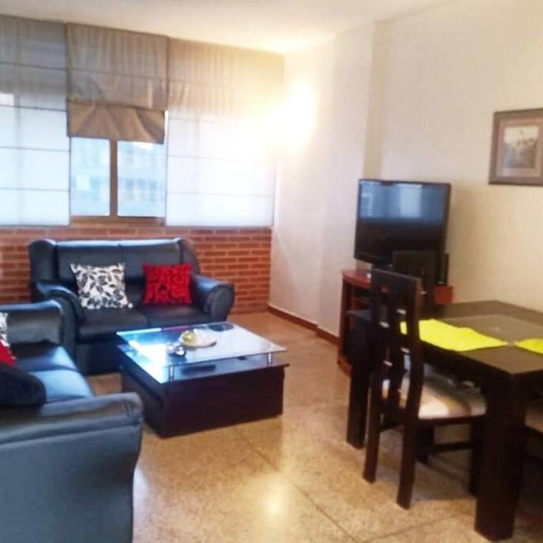 Moderno y Bonito Apto en Sebucan, Caracas - Two-Bedroom Apartment - 10