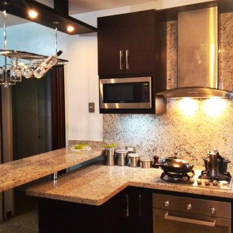 Moderno y Bonito Apto en Sebucan, Caracas - Two-Bedroom Apartment - 28