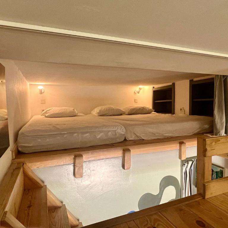 RisoulSki Constellation - Altaïr 06 - Appartement - 5 à 10 personnes – RDC – 1 chambre + mezzanine - 30m2 - 37