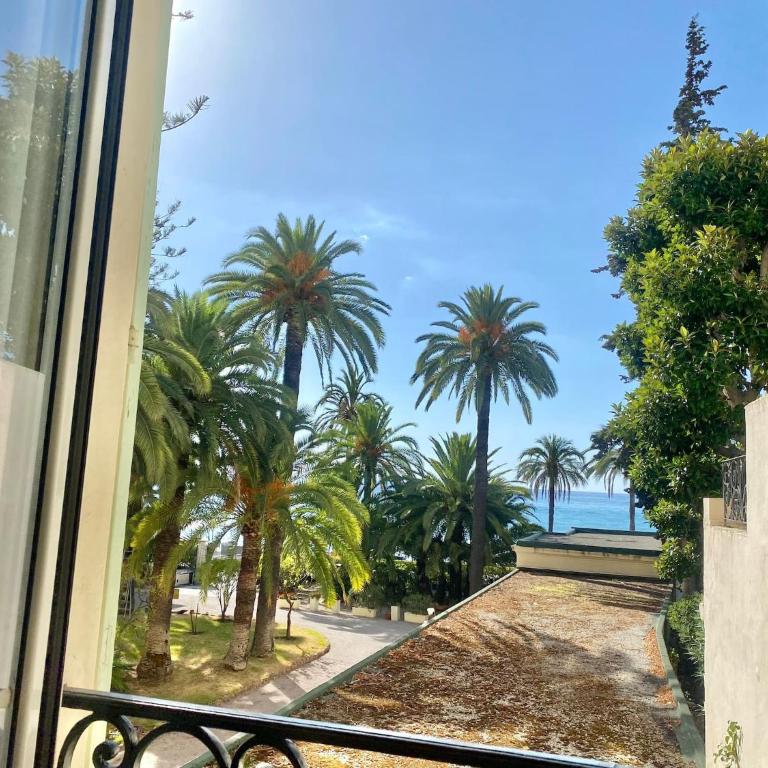 'Le Regina', Vue Mer, Plein Centre, Unique - Appartement 2 Chambres - 1