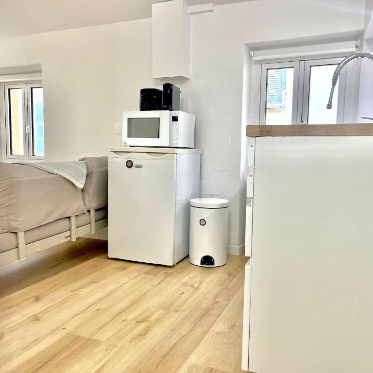 « Studio Cosy vieille ville » refait à neuf - Appartamento Monolocale - 10