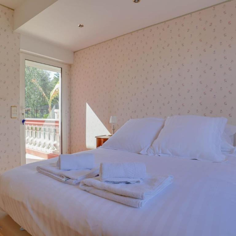 "Le Clos des Guillons" Piscine, Vue imprenable, Parkings - Appartement - 10
