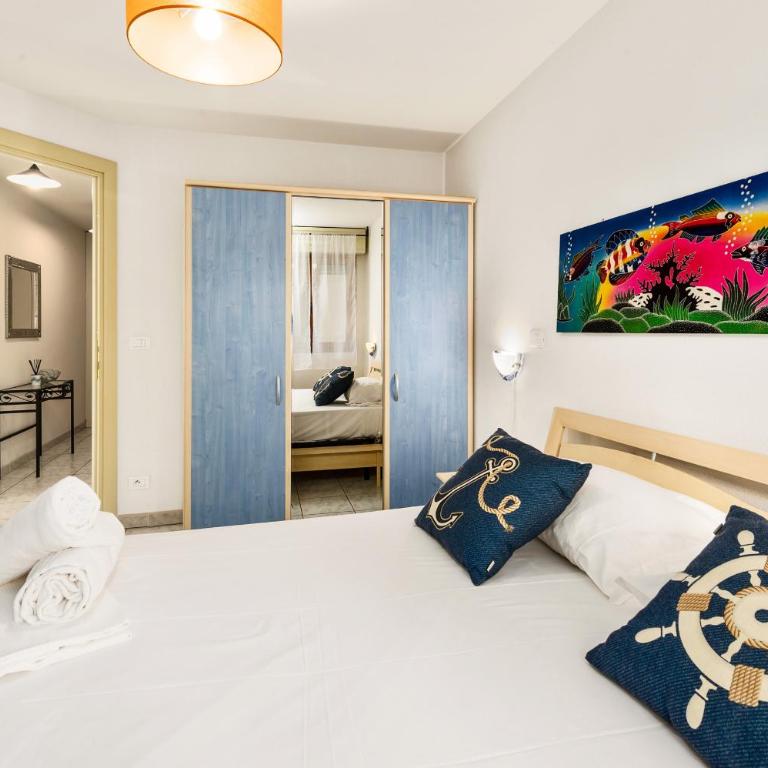 Cocon vu sur le port de menton - Appartement 1 Chambre - 13