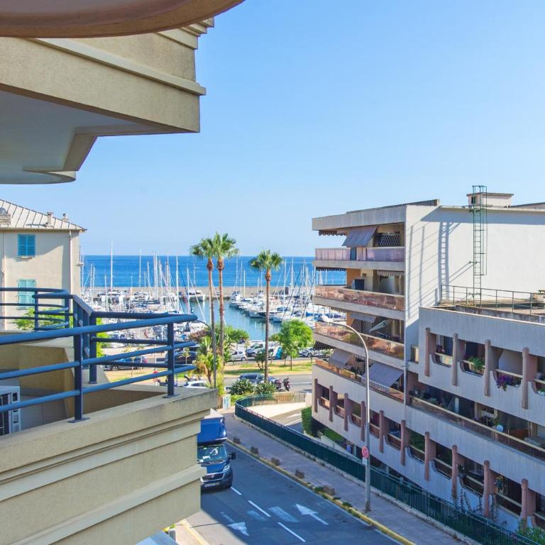 Cocon vu sur le port de menton - Appartement 1 Chambre - 20