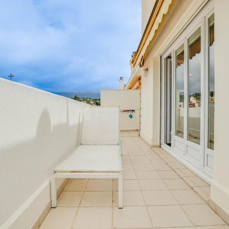 Cosy studio, proche Plage et Gare, vue Montagne - Studio - 1