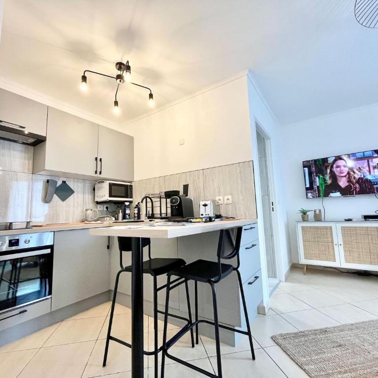'La Villa Melanie' Neuf, Equipé, Terrasse, Centre - Studio avec Terrasse - 4