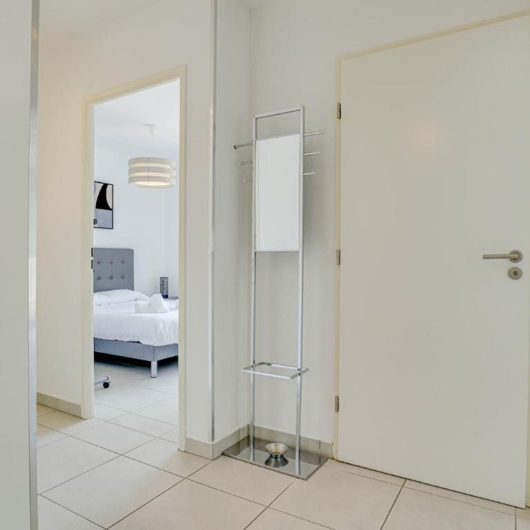 Spacieux Rooftop Parking, Terrasse ensoleillée - Apartamento de 2 dormitorios - 18
