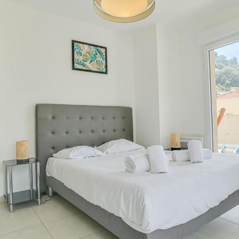 Spacieux Rooftop Parking, Terrasse ensoleillée - Apartamento de 2 dormitorios - 20
