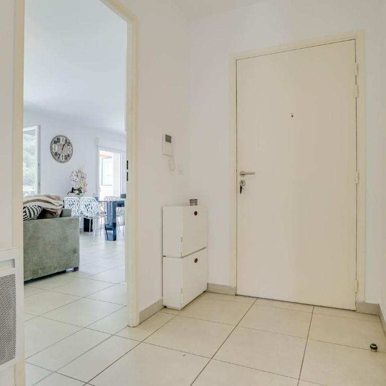 Spacieux Rooftop Parking, Terrasse ensoleillée - Apartamento de 2 dormitorios - 24