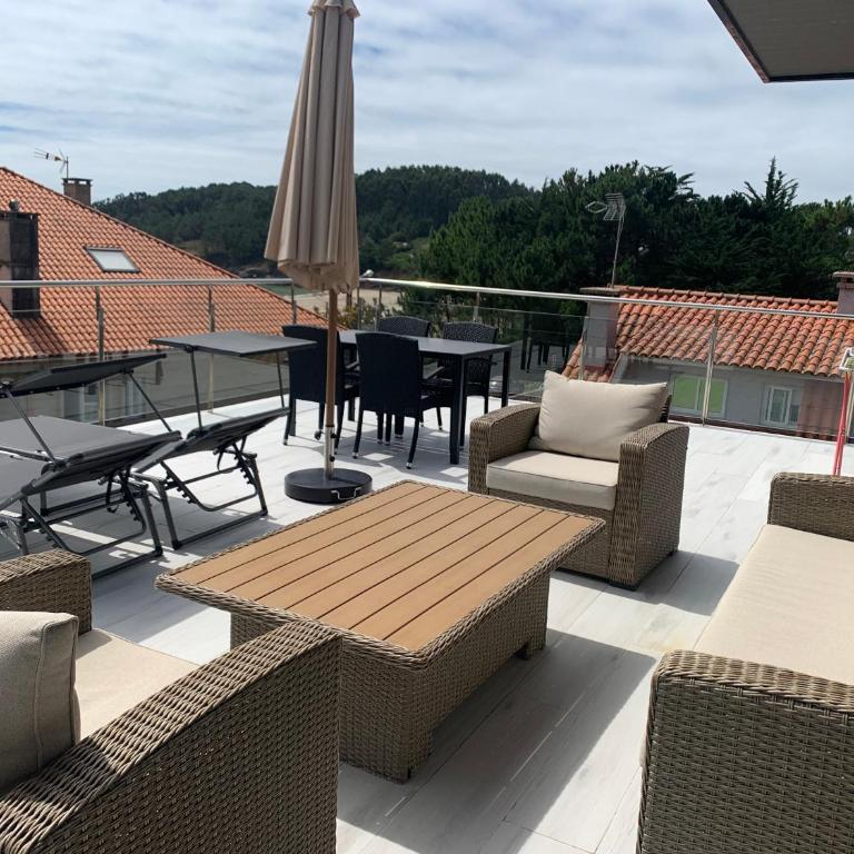 Canelas 22 - Appartement 2 Chambres avec Terrasse et Vue sur la Mer - 8