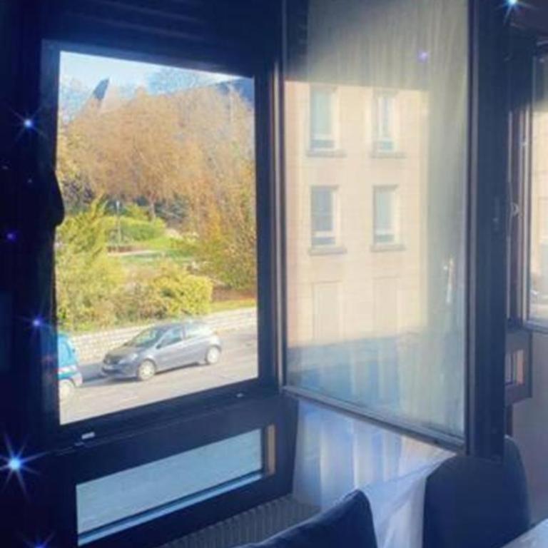 Reims centre-ville -au1er étage avec 2 chambres - 6 personnes - Appartamento con 2 Camere da Letto - 40