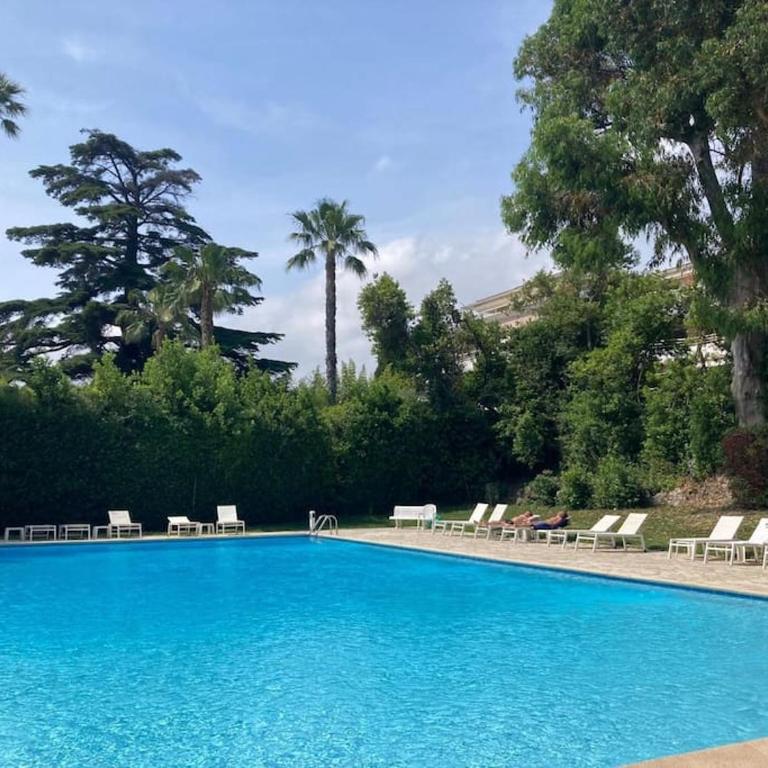 Cocon paradisiaque avec piscine, terrasse, jardin au calme absolu - Appartement 1 Chambre - 18