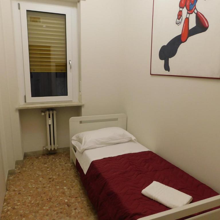 Gate42 - Three-Bedroom Apartment - 14
