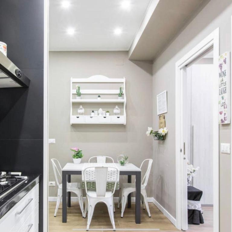 Home K&Y - Aurelio - Appartamento con 4 Camere da Letto e Balcone - 23