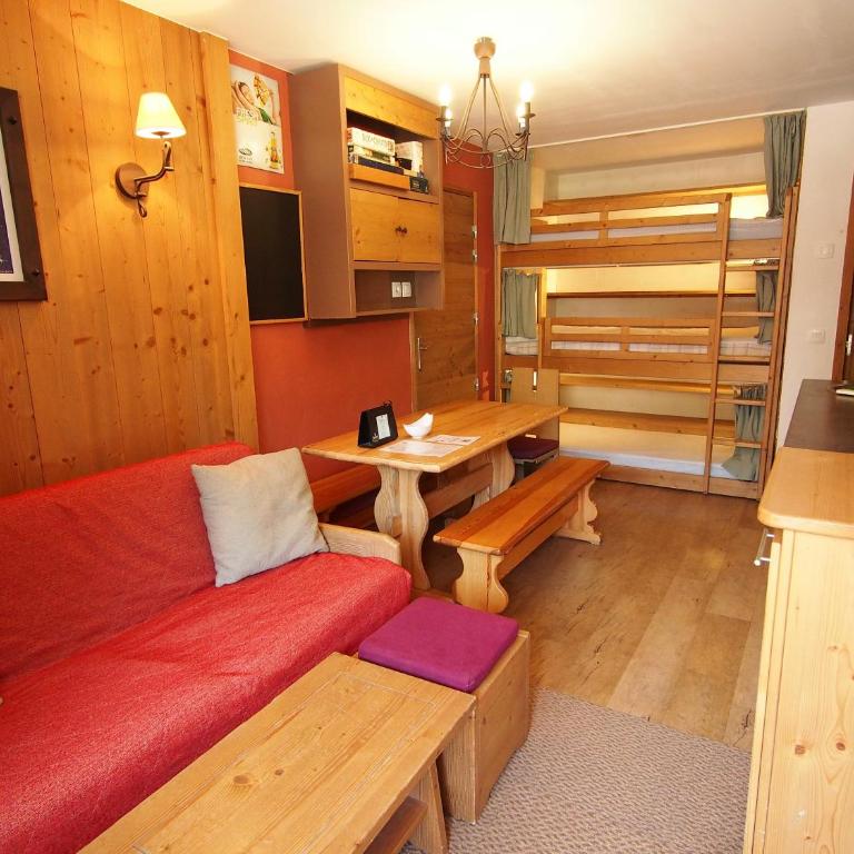 RisoulSki Antarès - Piscine et Sauna - Appartement 410 - 5 à 7 Personnes - 4e Étage - 34 m² - 1 Chambre - Vue sur Rue - 5