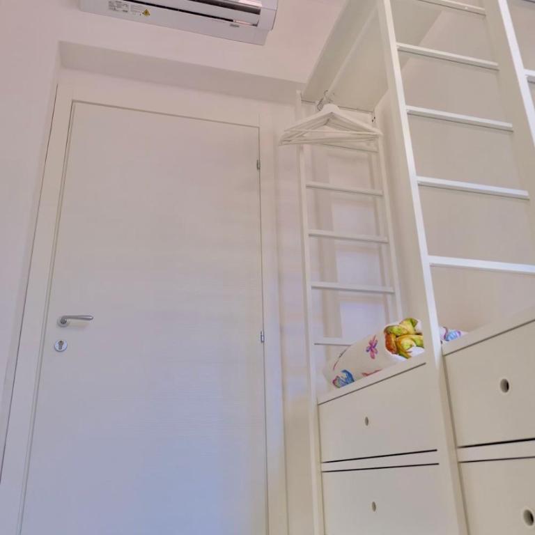 98 House -No elevator in the city center - Double Room with Private Bathroom - 7